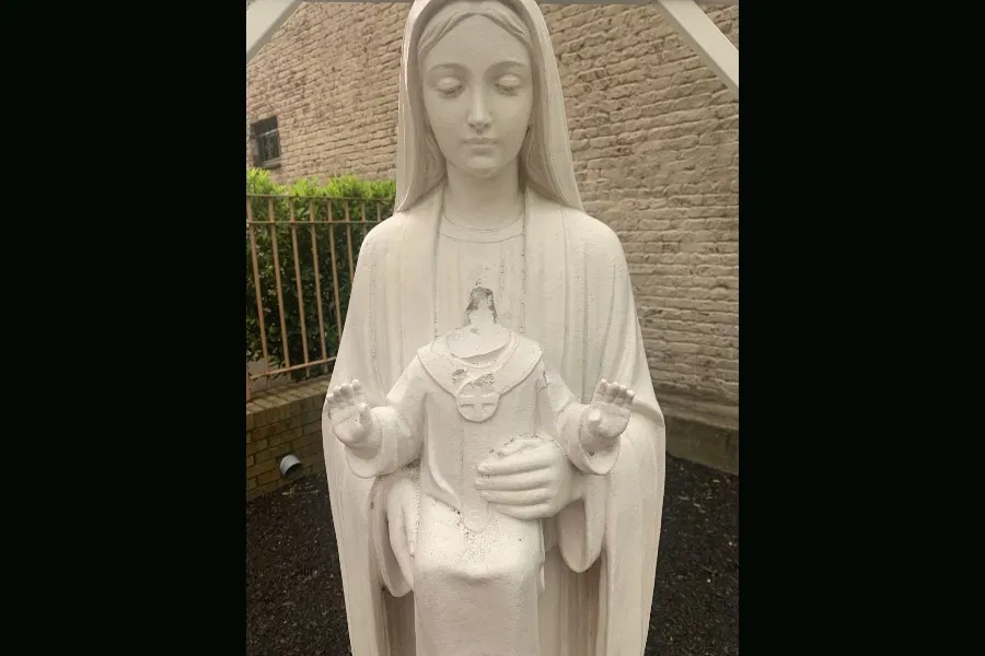 A statue of the infant Jesus was found decapitated outside the diocesan administrative offices in Brooklyn?w=200&h=150